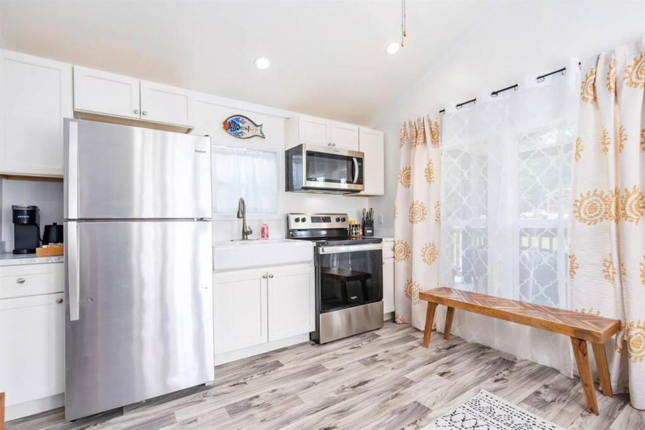 5 Cozy Casita Lux Tiny House, Firepit, 5 Mins To Downtown Гънтърсвил Екстериор снимка