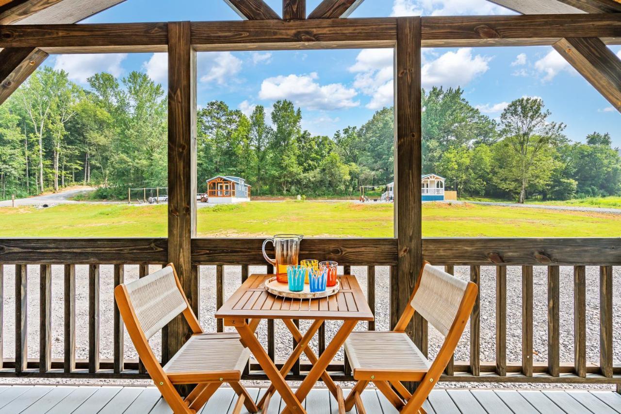 5 Cozy Casita Lux Tiny House, Firepit, 5 Mins To Downtown Гънтърсвил Екстериор снимка